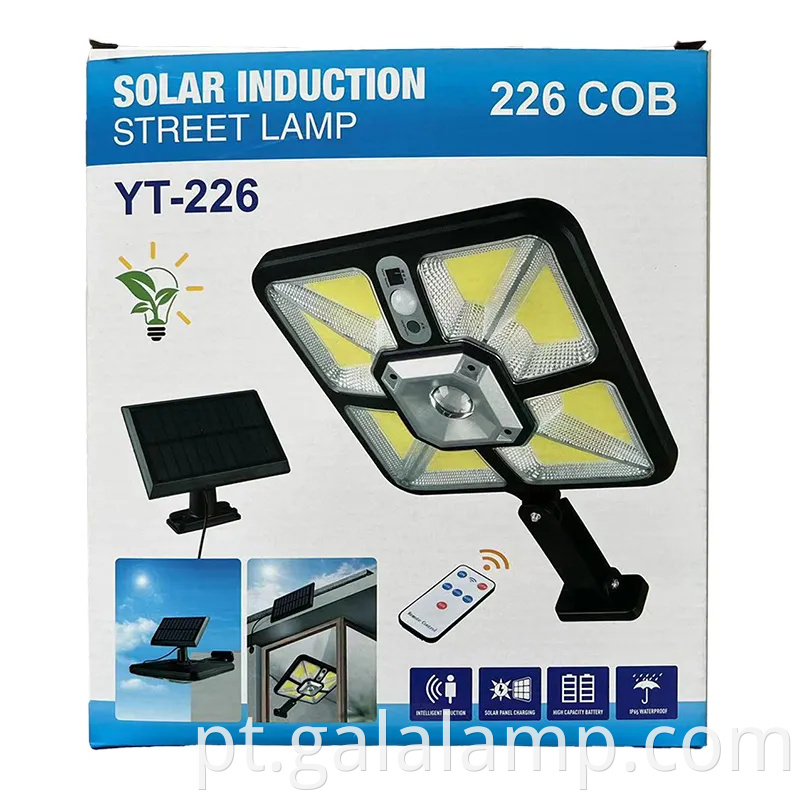 Lâmpada de parede de segurança solar ajustável com classificação à prova d'água IP65